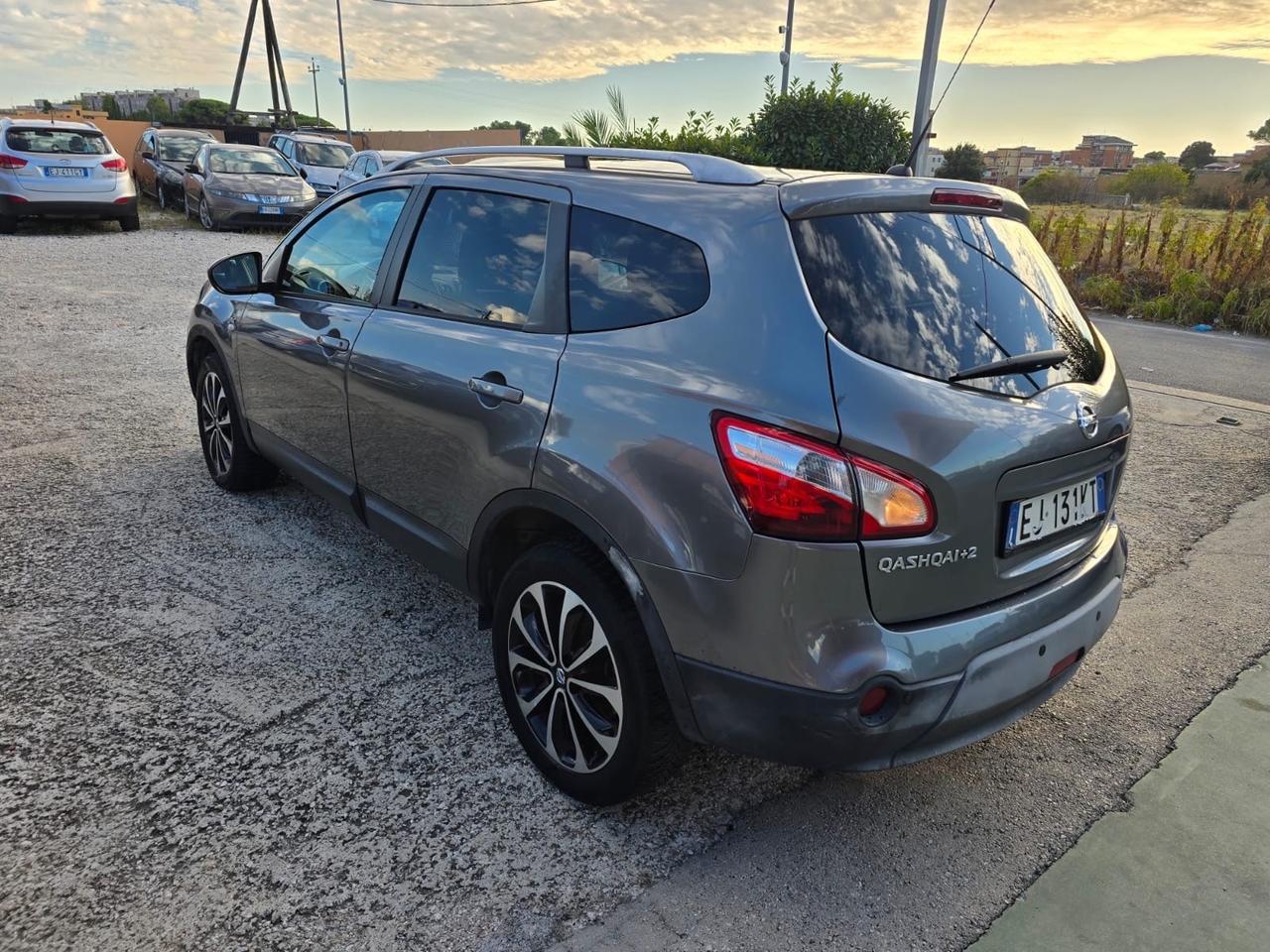 Nissan Qashqai 1.6 dCi DPF Tekna 7 POSTI (PER COMERCIANTI) = 7 POSTI