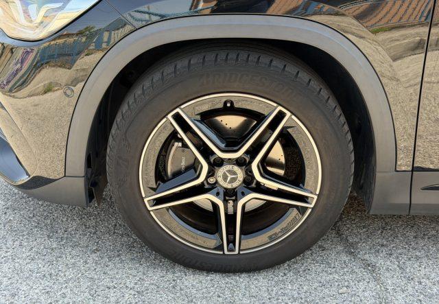 MERCEDES-BENZ GLA 200 d Automatic 4Matic Premium AMG Line