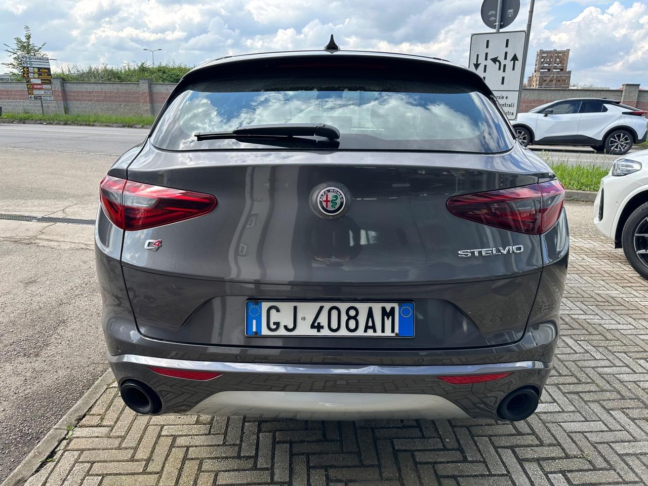 Alfa Romeo Stelvio 2.0 Turbo 280 CV AT8 Q4 Ti