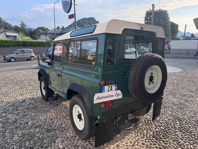 LAND ROVER Defender 90 2.5 Td5 Station Wagon E