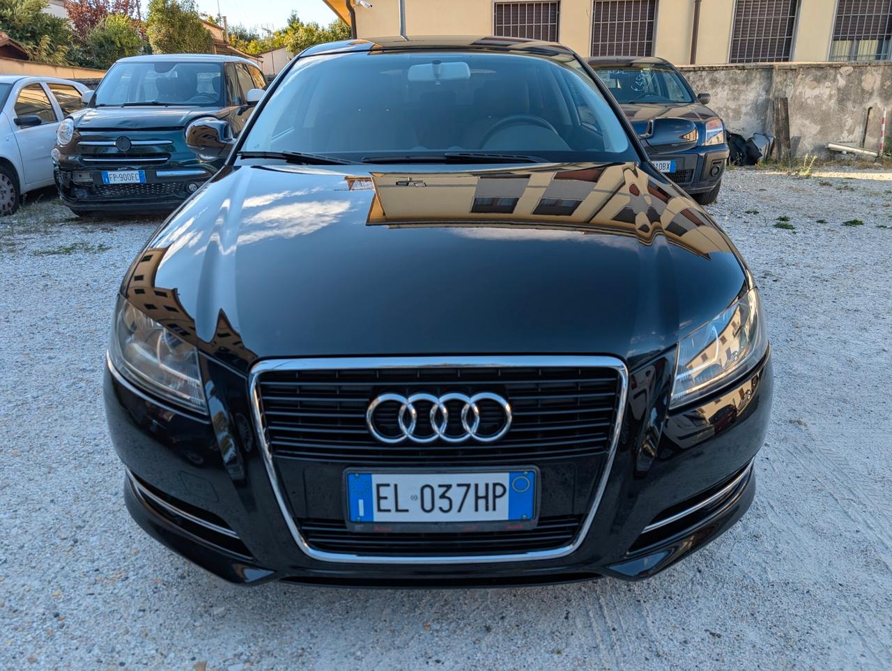 Audi A3 1.6 TDI 105 CV CR Attraction TENUTA BENISSIMO SOLO KM 117000