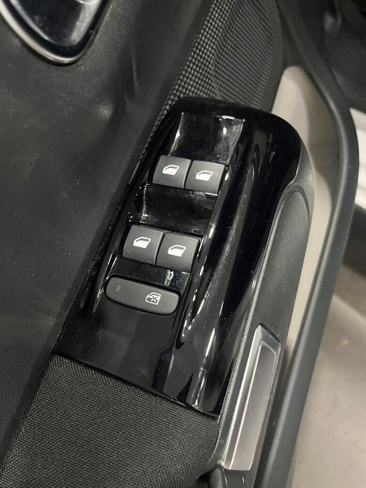 Citroen C3 PureTech 110 S&S EAT6 Shine