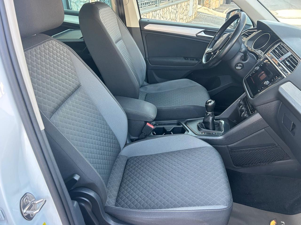 Volkswagen Tiguan 1.6 TDI SCR Sport BlueMotion Technology