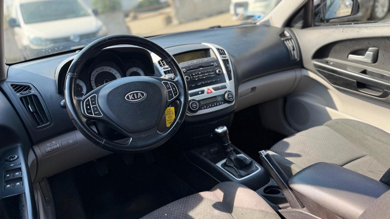 Kia Ceed SW 1.6 DIESEL 2008