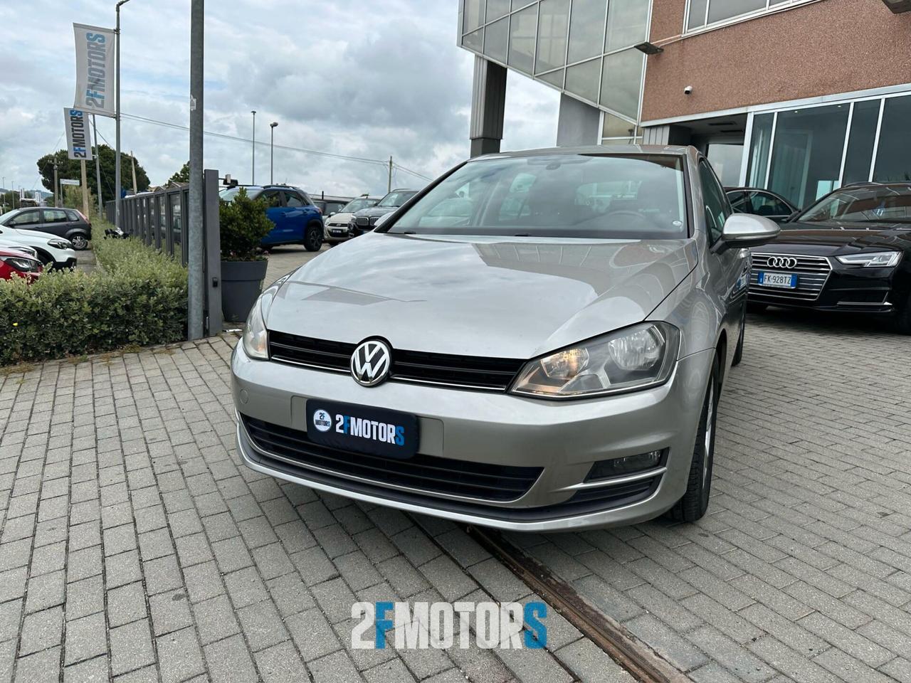 Volkswagen Golf 1.6 TDI DPF 5p. Highline
