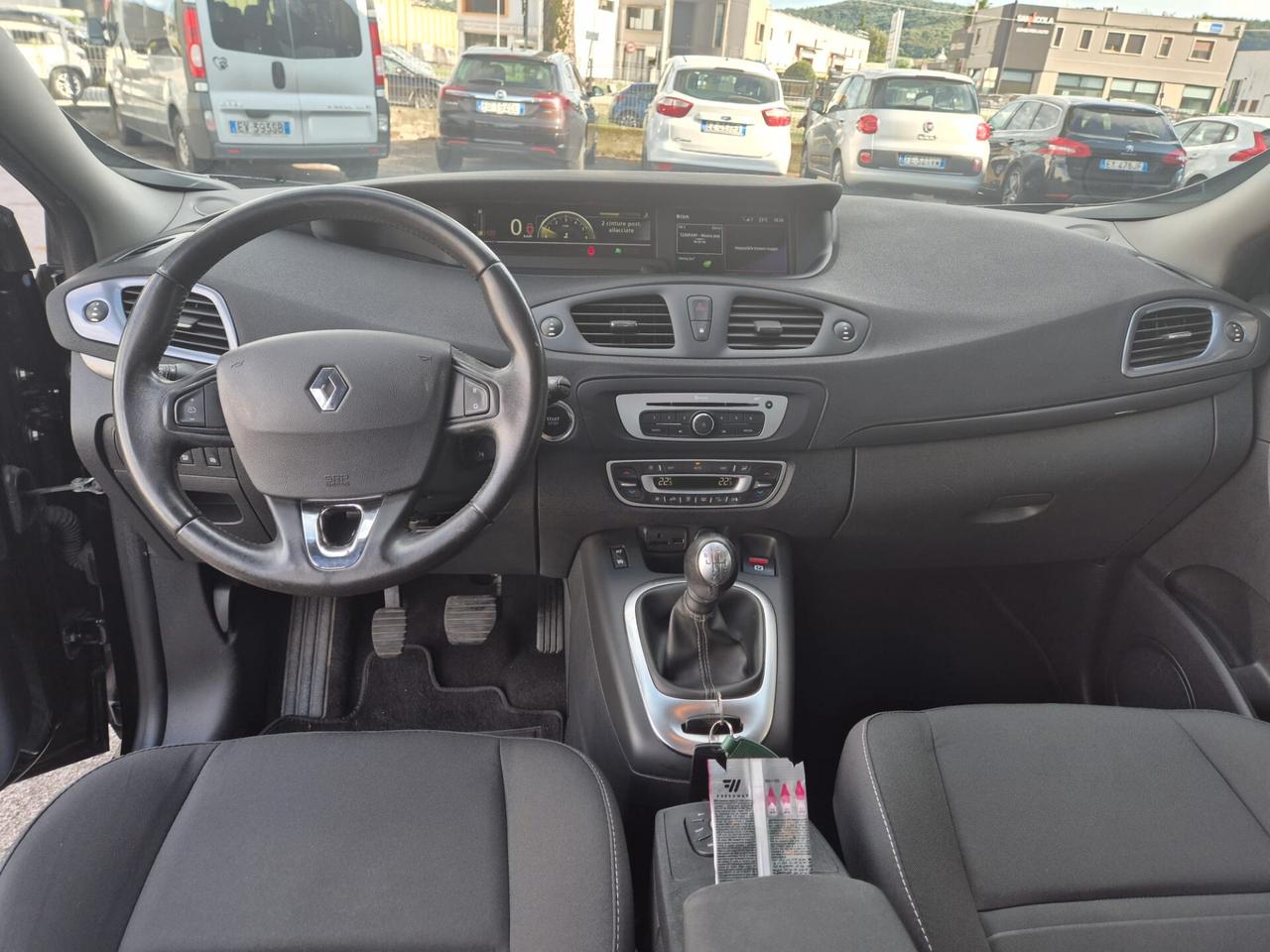 Renault Scénic XMod dCi S&S Limited E6B--OK Neopat.!!!