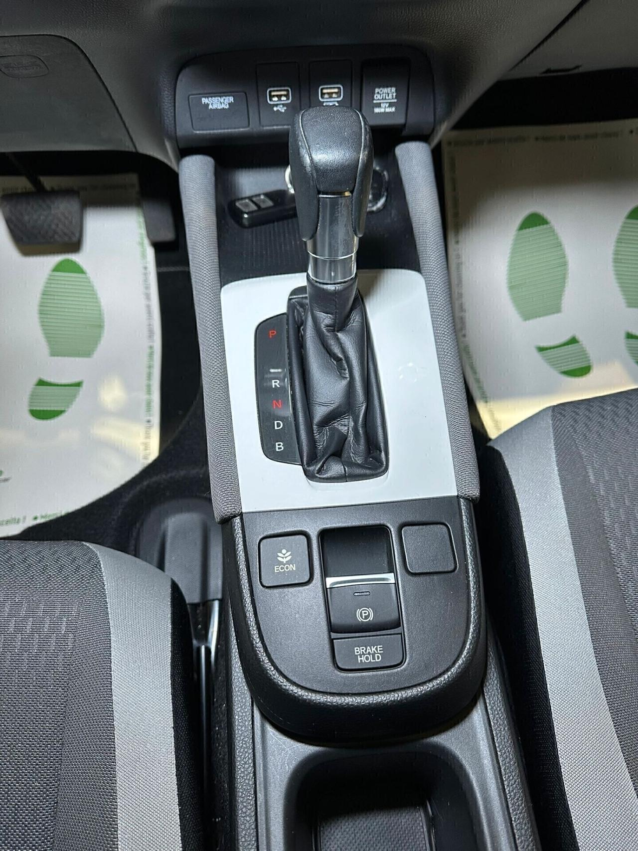 Honda Jazz Crosstar 1.5 hev Executive Bicolor ecvt