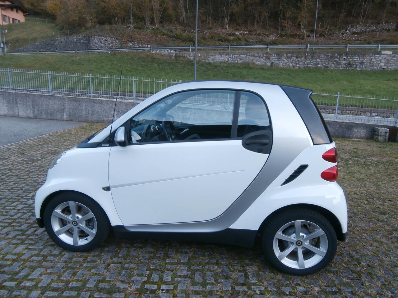 Smart ForTwo 1000 52 kW coupé pulse