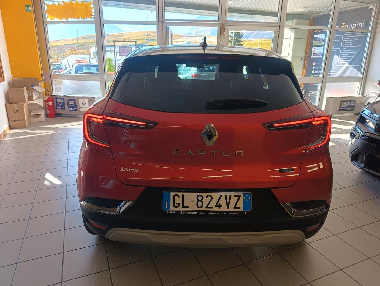 Renault Captur 1.6 Hybrid E-Tech 145 CV Techno
