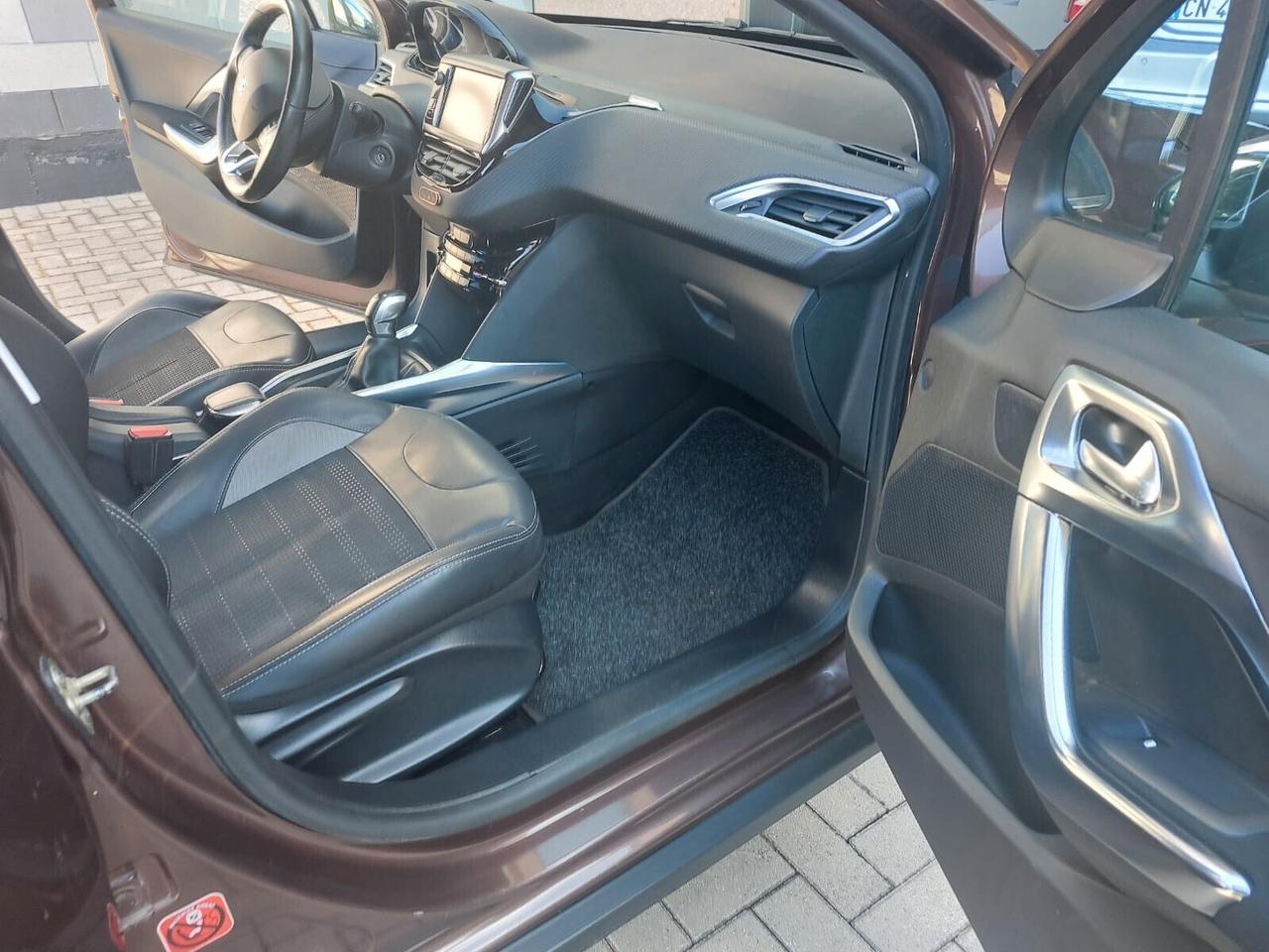 Peugeot 2008 2008 1.2 puretech (vti) 12v Allure 82cv