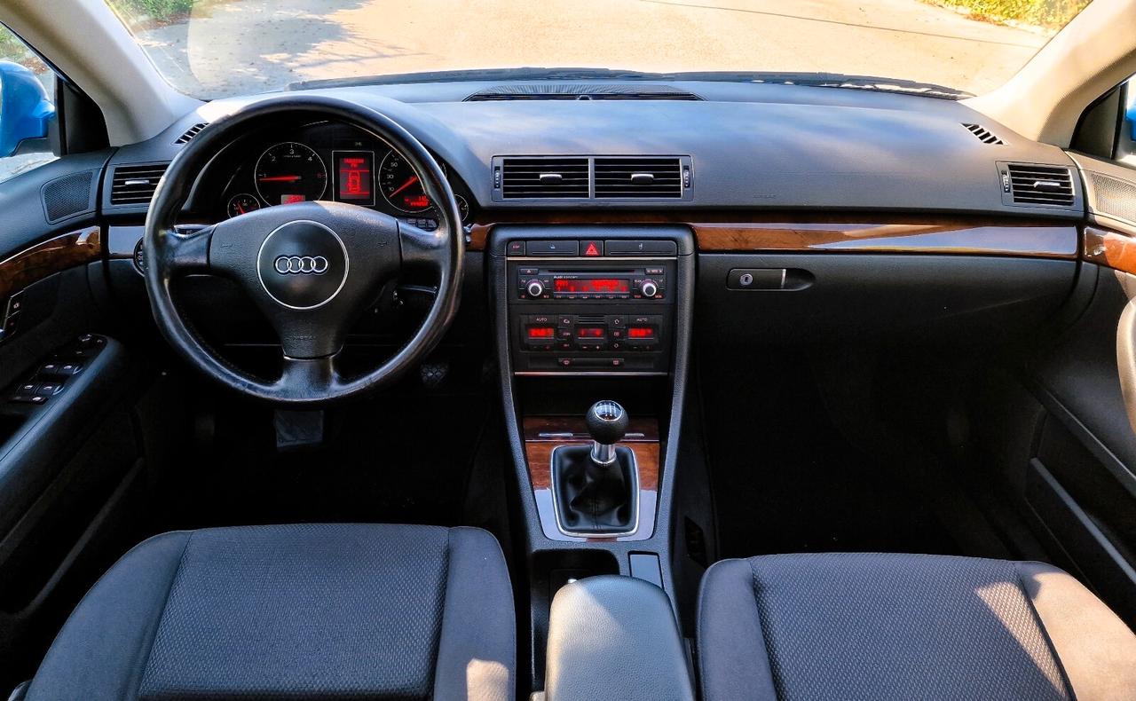 Audi A4 2.5 V6 TDI/180 CV cat Avant quattro