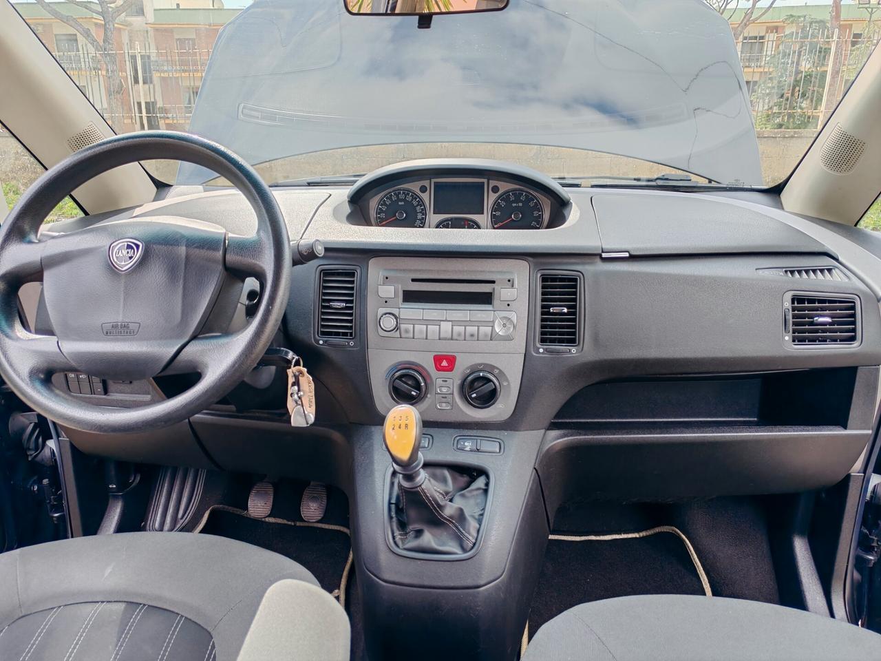 Lancia MUSA 1.4 8V Ecochic (GPL) Gold 2012