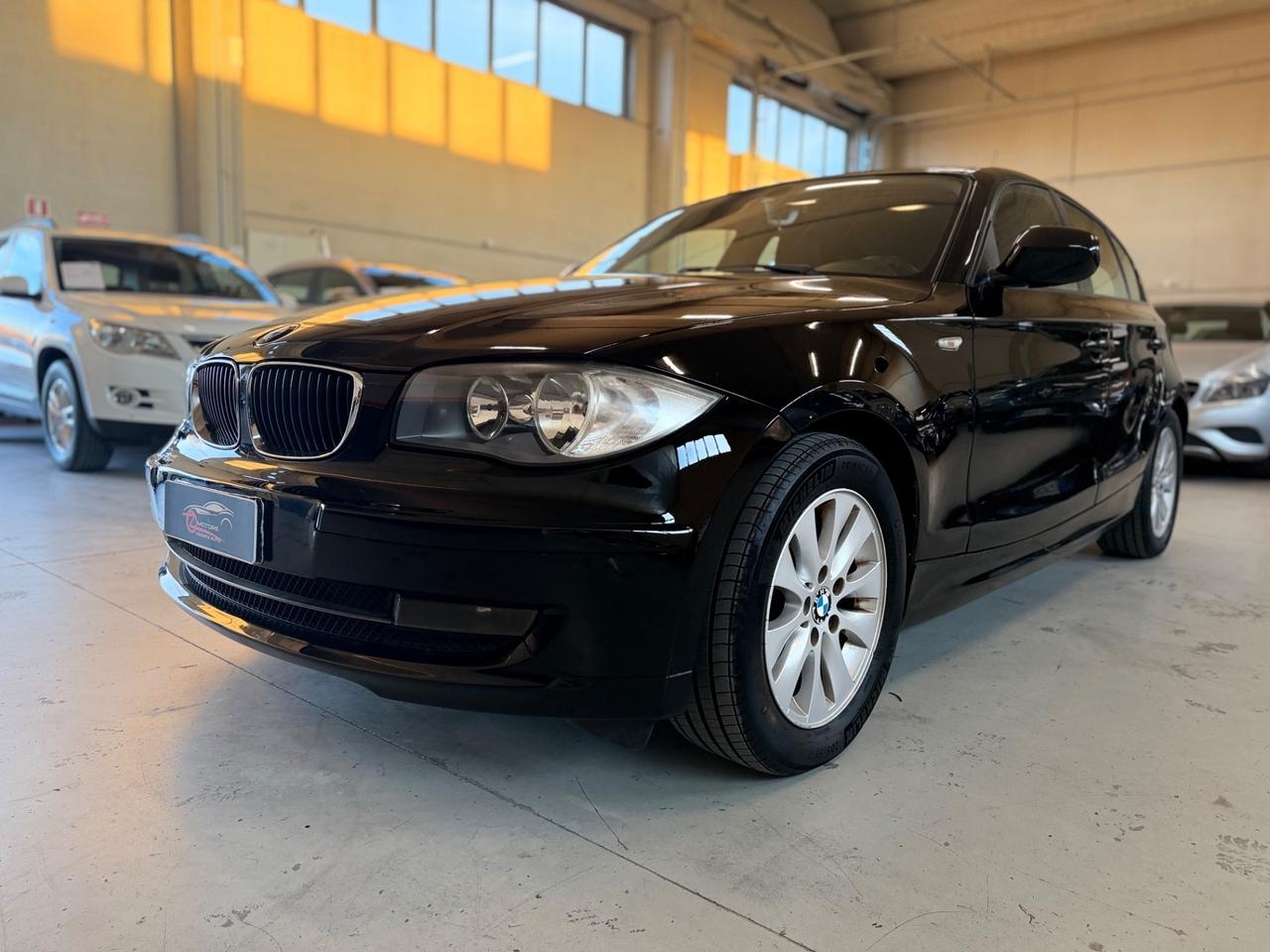 Bmw 116 116d 2.0 116CV cat 5 porte Attiva NEOPATENTATI