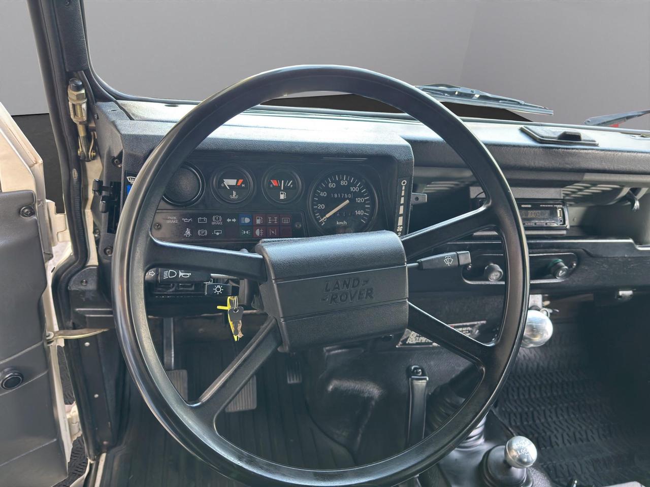 Land Rover Defender 90 2.5 tdi HardTop