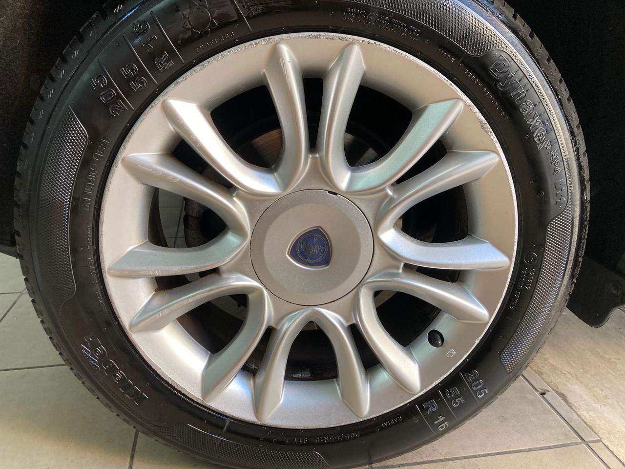 Lancia Delta 1.6 MJT - IDEALE X NEOPATENTATI - 2012