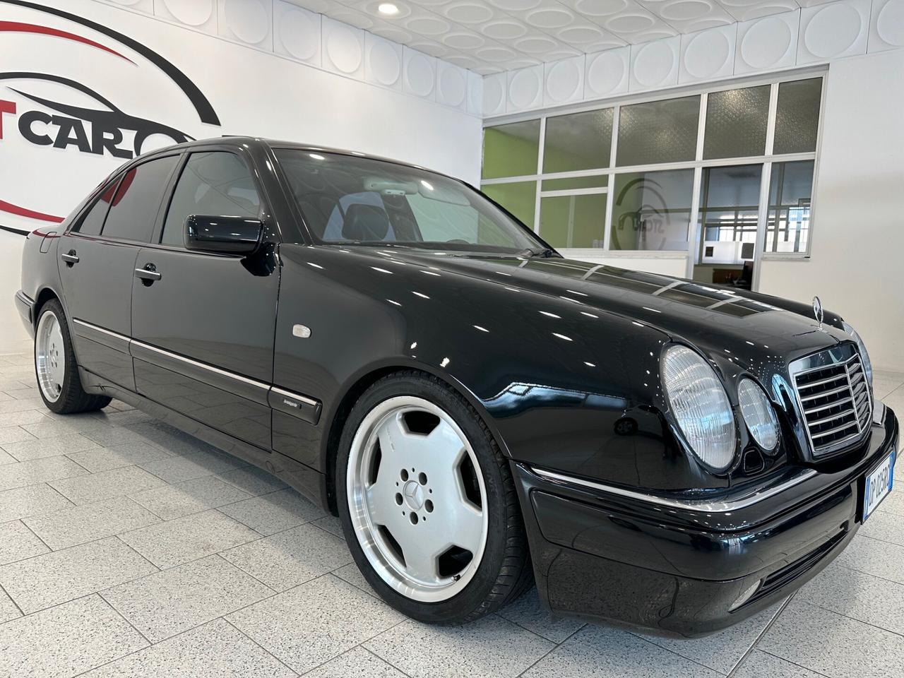 Mercedes-benz E 50 AMG 5.0 V8 ASI