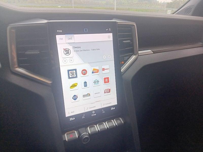 Volkswagen Amarok 3.0 tdi V6 Aventura 4motion auto