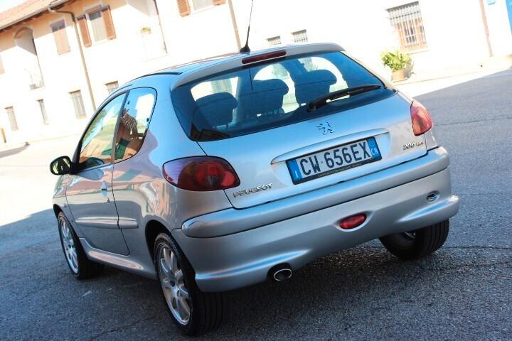 Peugeot 206 1.6 HDi Sweet Years 8 gomme invernali\termiche su cerchio clima unica proprietaria distribuzione ok
