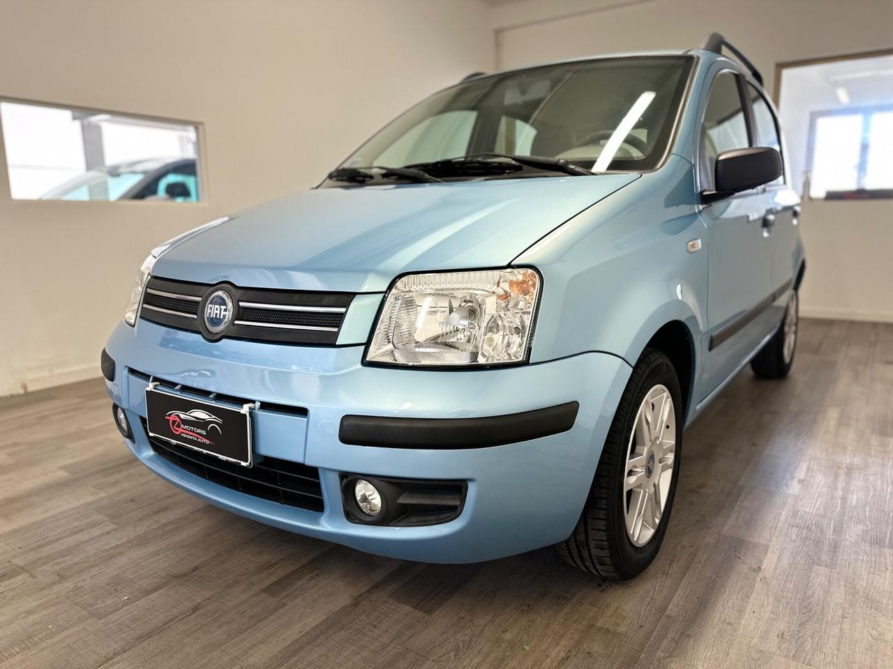 Fiat Panda 1.2 Emotion AUTOMATICA NEOPATENTATI