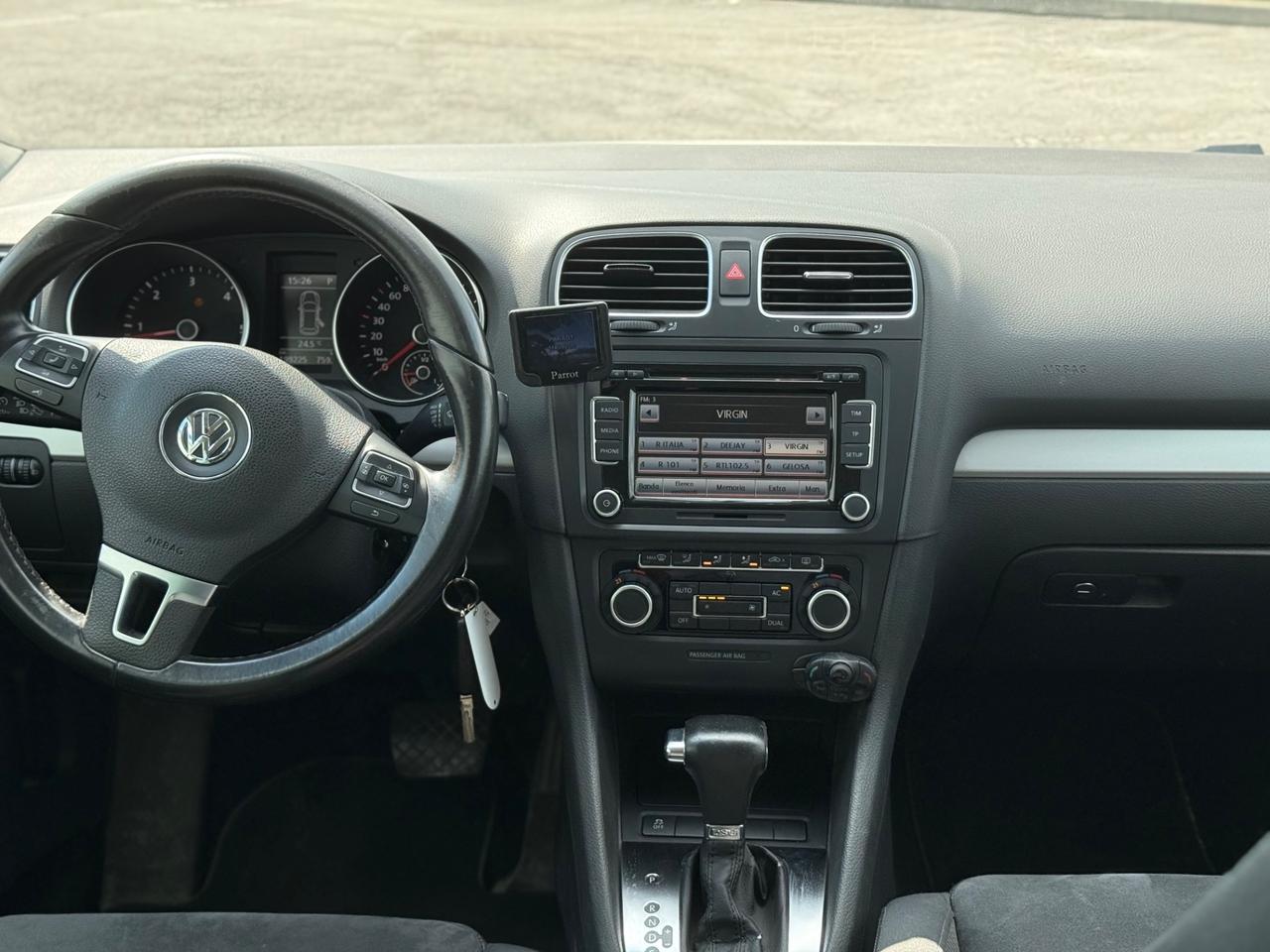 Volkswagen Golf 2.0 TDI 140CV DPF DSG 5p. Highline