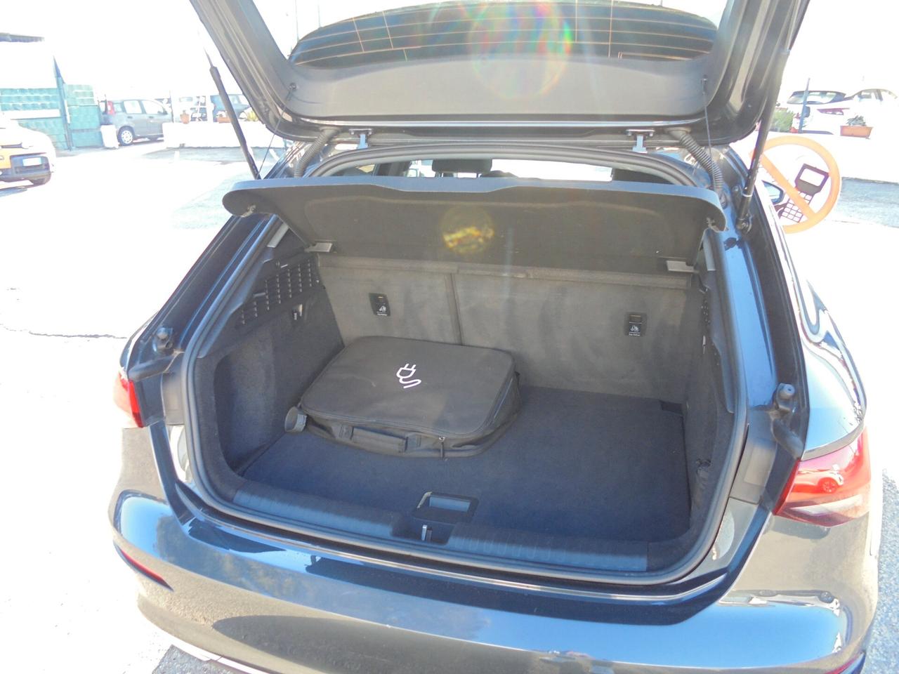 Audi A3 SPB 40 TFSI e S tronic Business Advanced