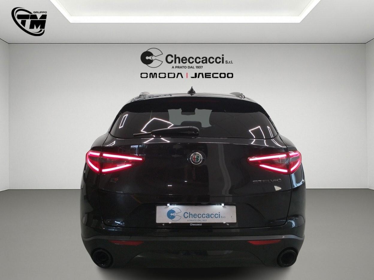 Alfa Romeo Stelvio 2.2 t Q4 210cv auto my19