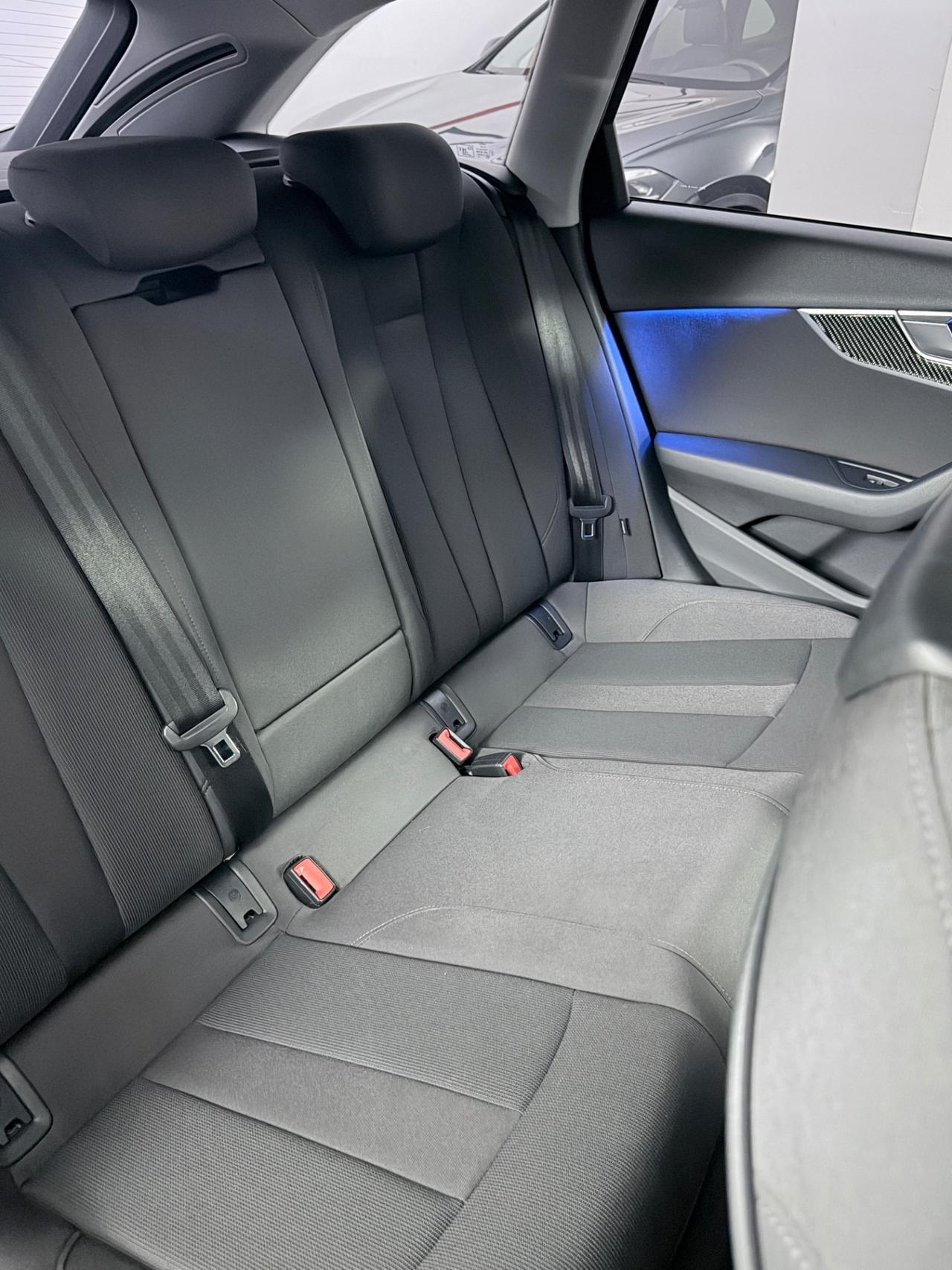 Audi A4 2.0 TDI 150 CV ultra S tronic