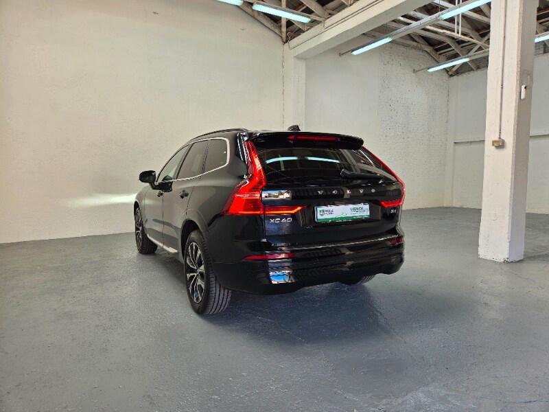 VOLVO XC60 (2017-->) XC60 B4 automatico Essential