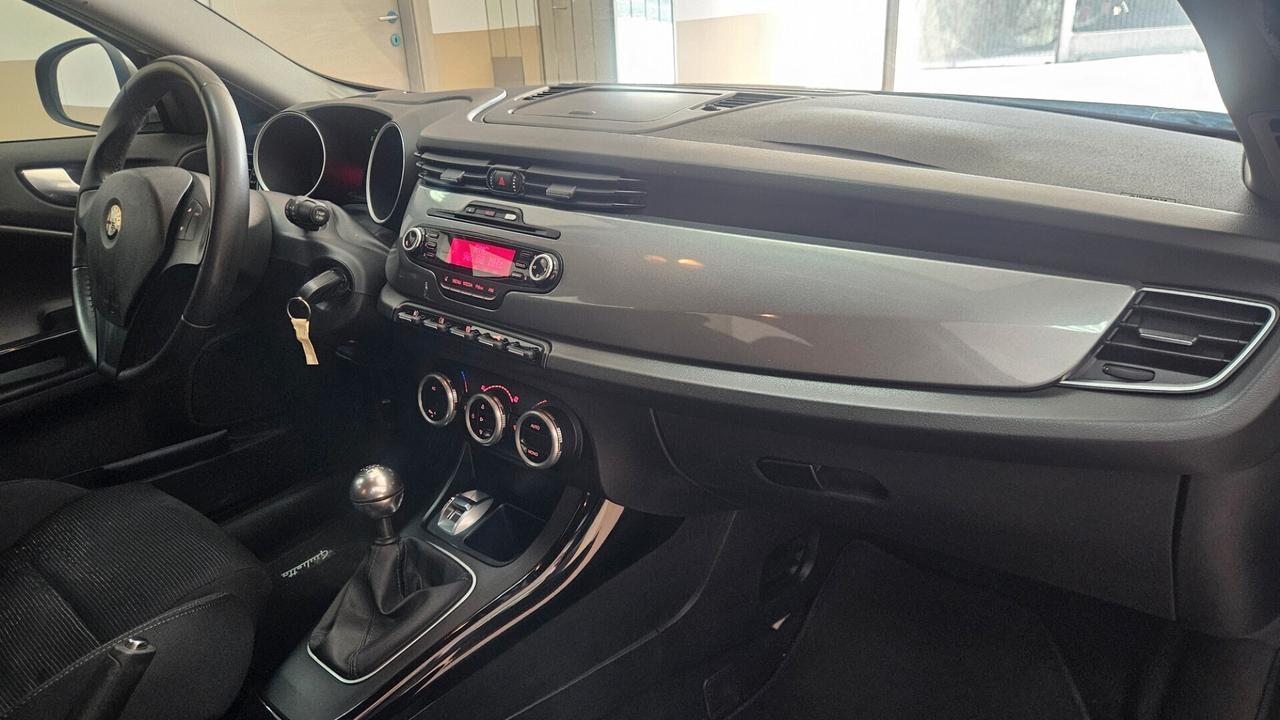 Alfa Romeo Giulietta 1.6 JTDm-2 105 CV Exclusive