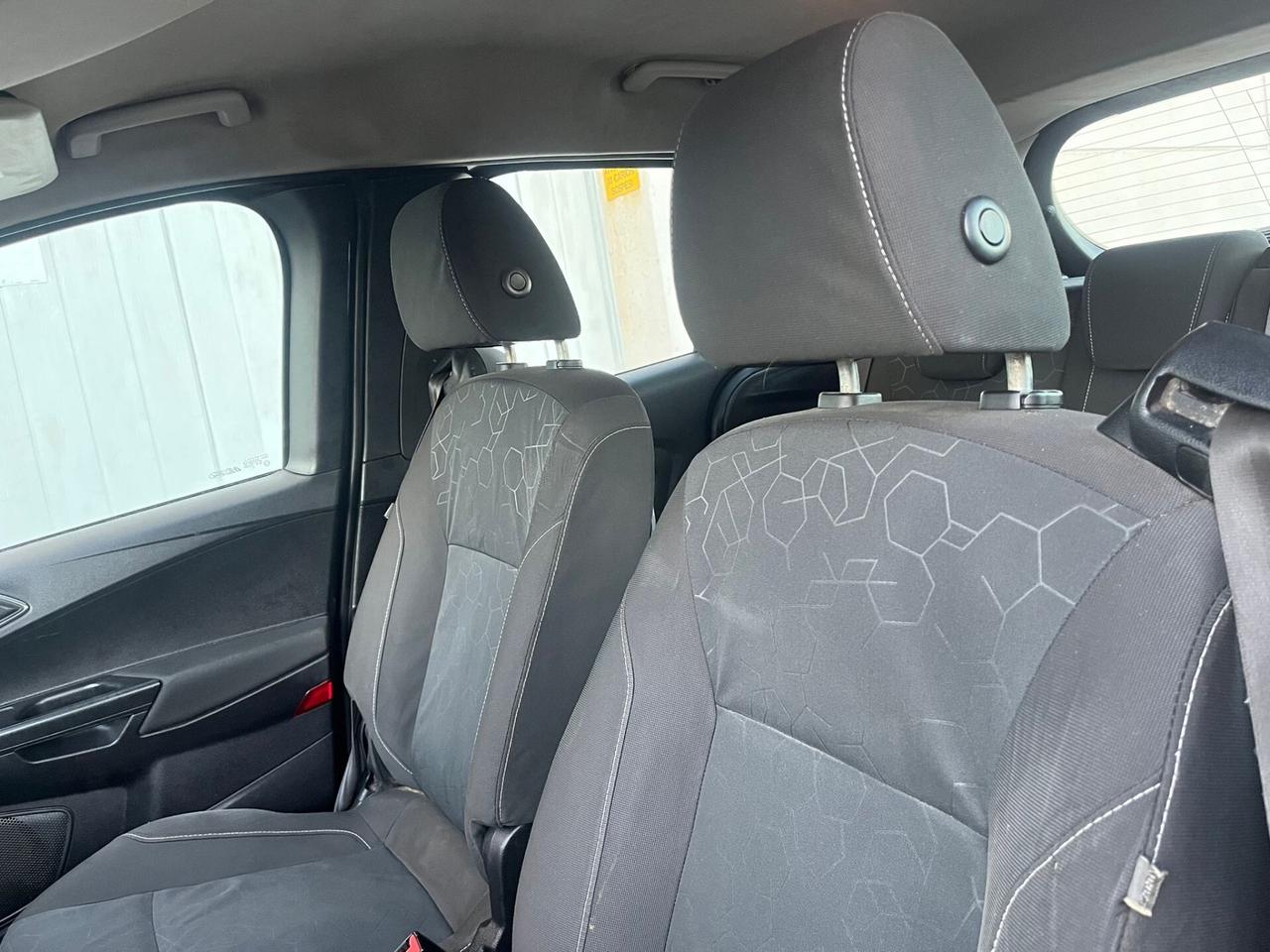 Ford B-Max 1.6 TDCi 95 CV Individual