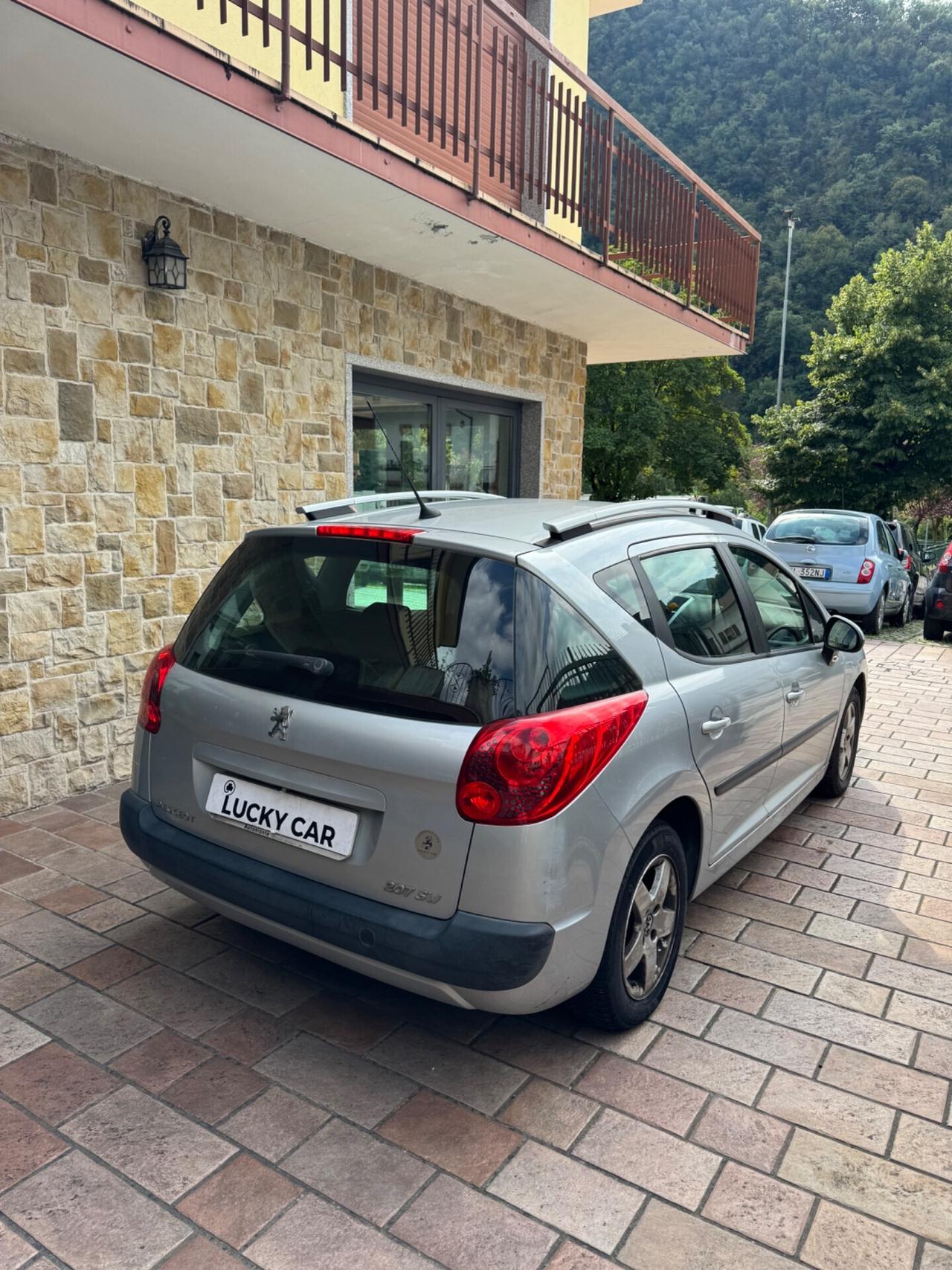 Peugeot 207 1.4 8V 75CV 5p. X Line ECO GPL