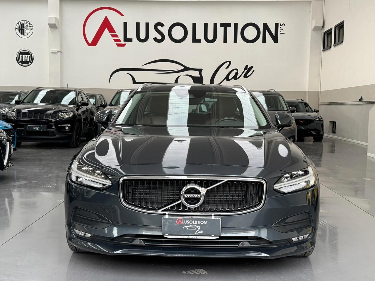 Volvo V90 D4 Geartronic Momentum