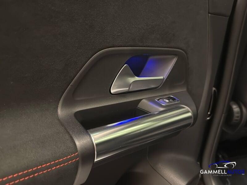 Mercedes-Benz GLA GLA 200 d Automatic Premium