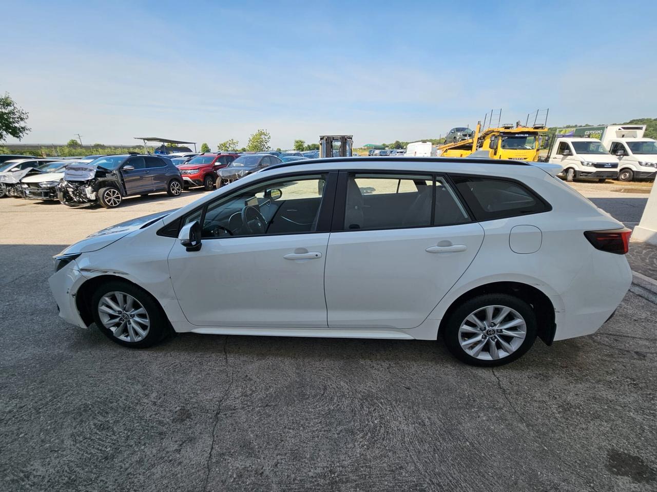 Toyota Corolla Touring Sports 1.8h auto START INCIDENTATA