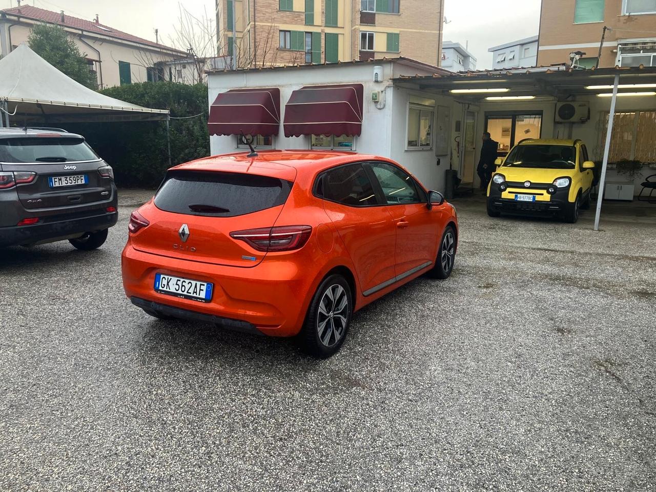 RENAULT CLIO 1.6 Full Hybrid 145cv 5 Porte Evolution