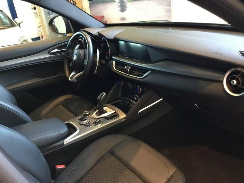 Alfa Romeo Stelvio 2.2 Turbodiesel 190 CV AT8 Q4 Sprint MY21