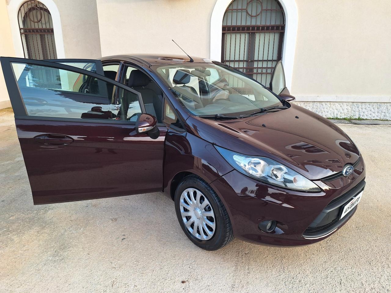 Ford Fiesta 1.4 TDCi 5p. 157000 km PERFETTA