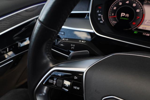 AUDI A8 55 TFSI 3.0 quattro tiptronic