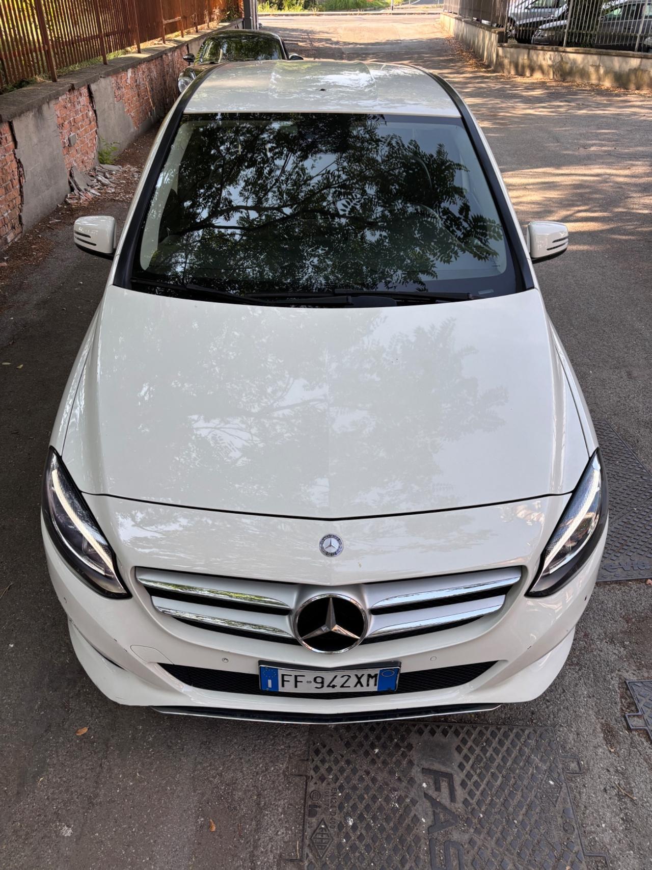 Mercedes-benz B 180 d Automatic Premium