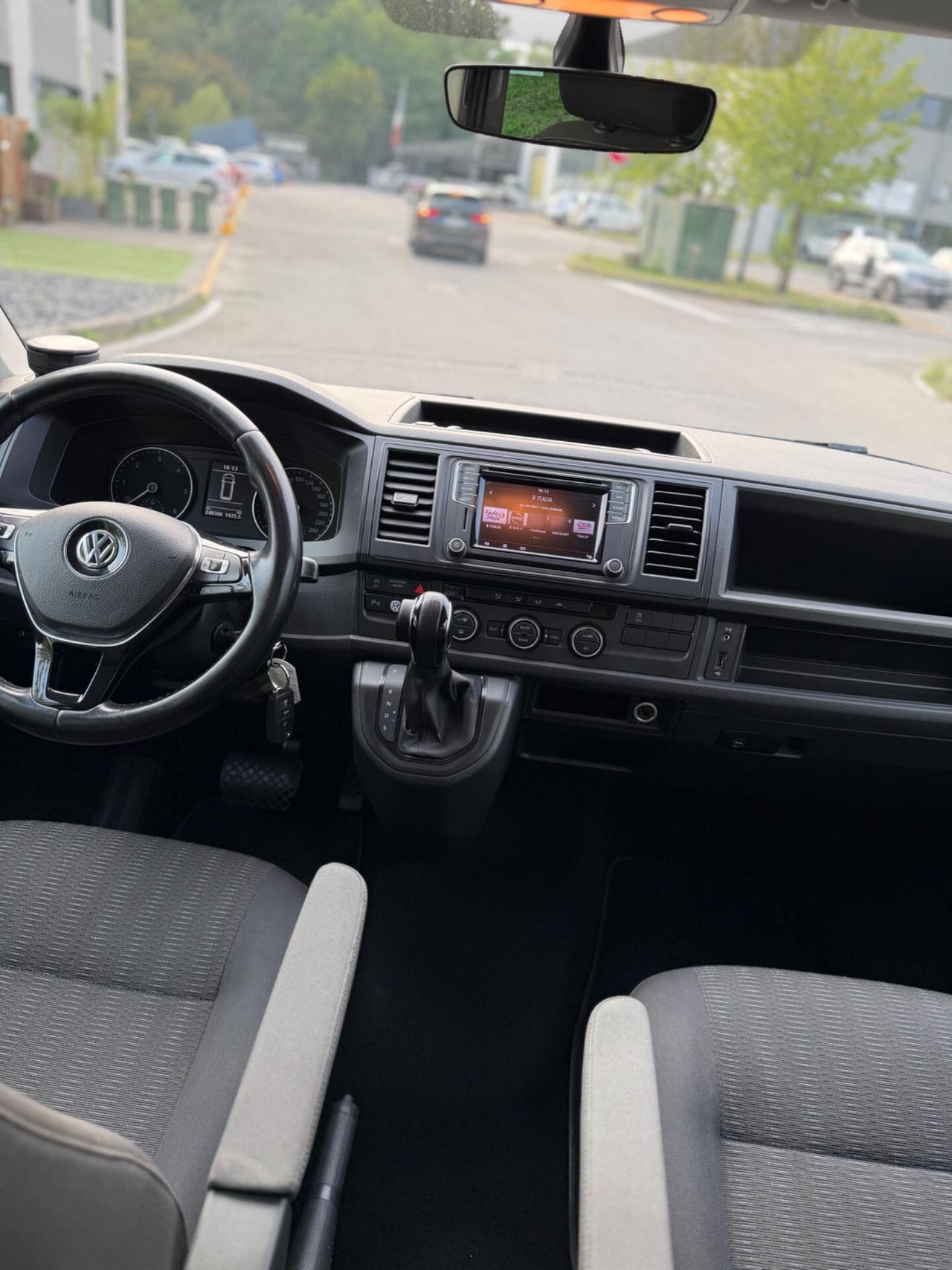 Volkswagen Caravelle 2.0 TDI 150CV DSG 4 Motion PC Comfortline