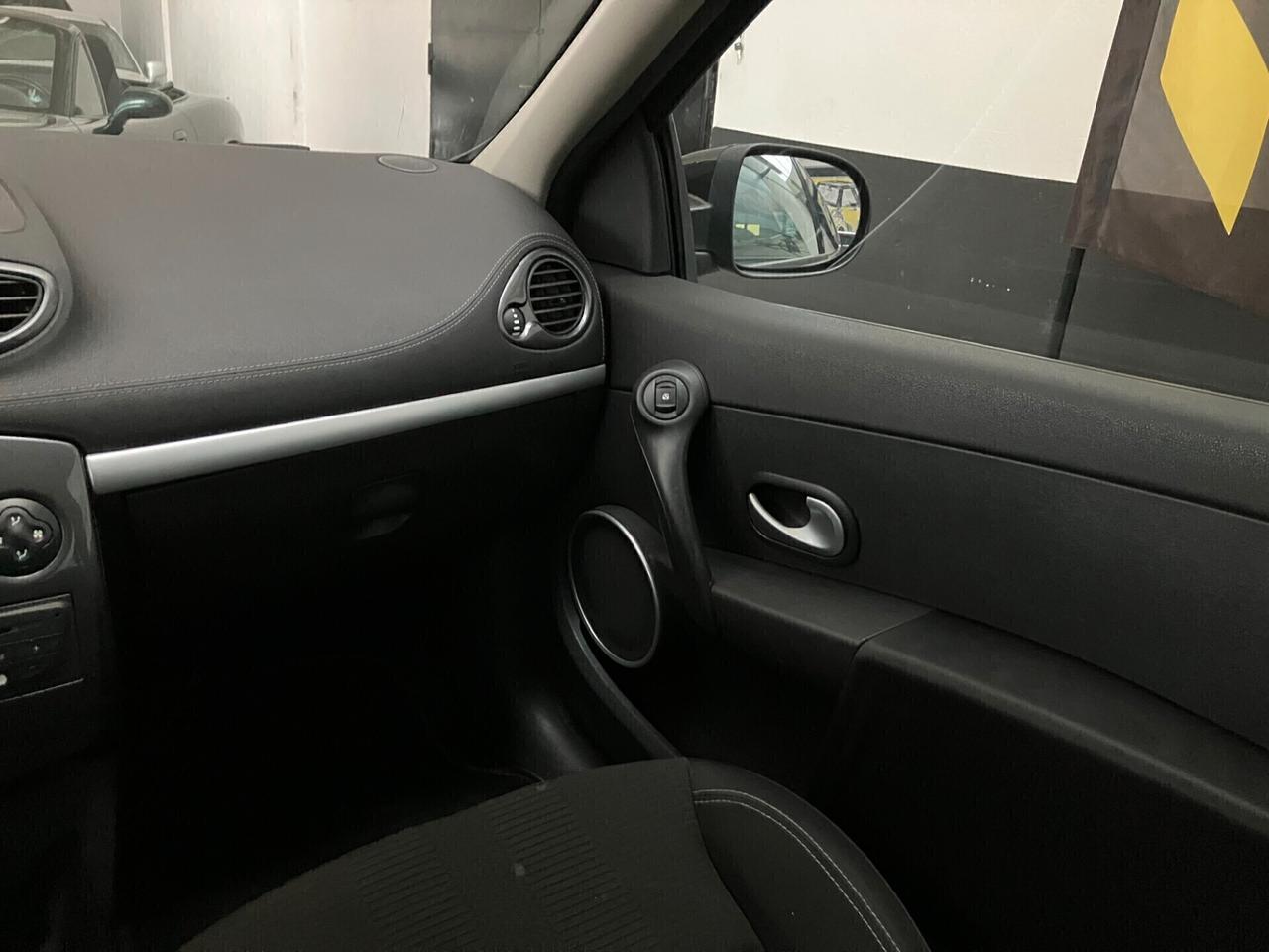 Renault Clio 1.2 16V TCE 100CV 3p 20TH NEOPATENTATI