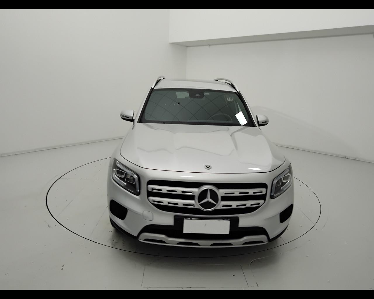 Mercedes-Benz GLB - X247 2019 - GLB 180 d Sport auto