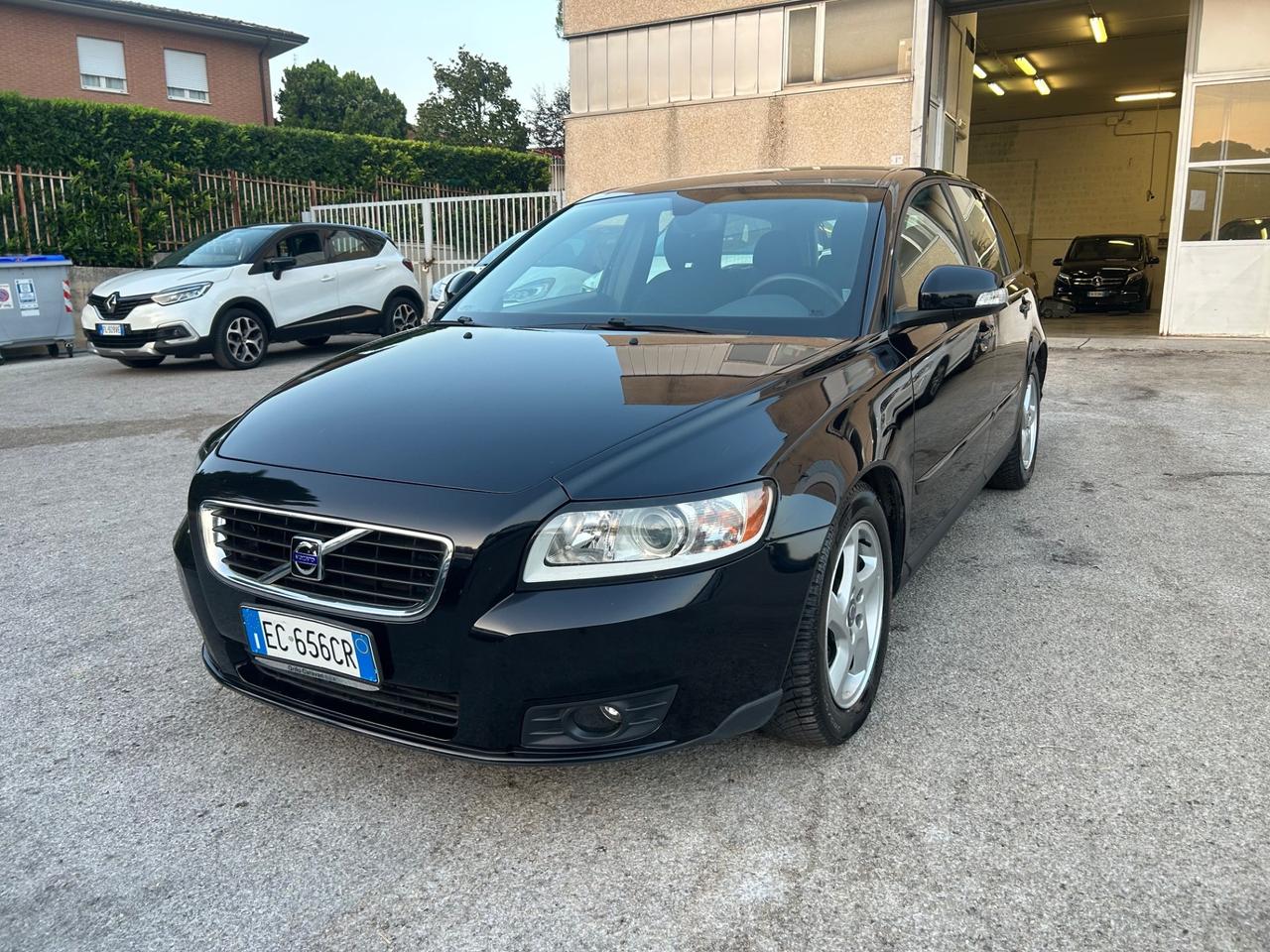 Volvo V50 1.6 D 150000km