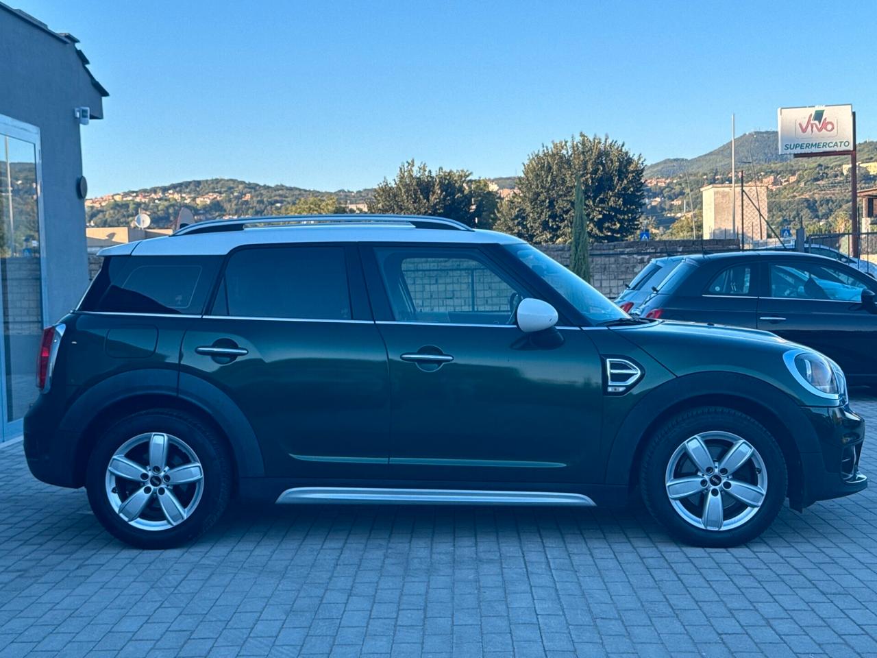 Mini Cooper D Countryman 2.0 Business Automatica NAVI*SENSORI*TAGLIANDATA