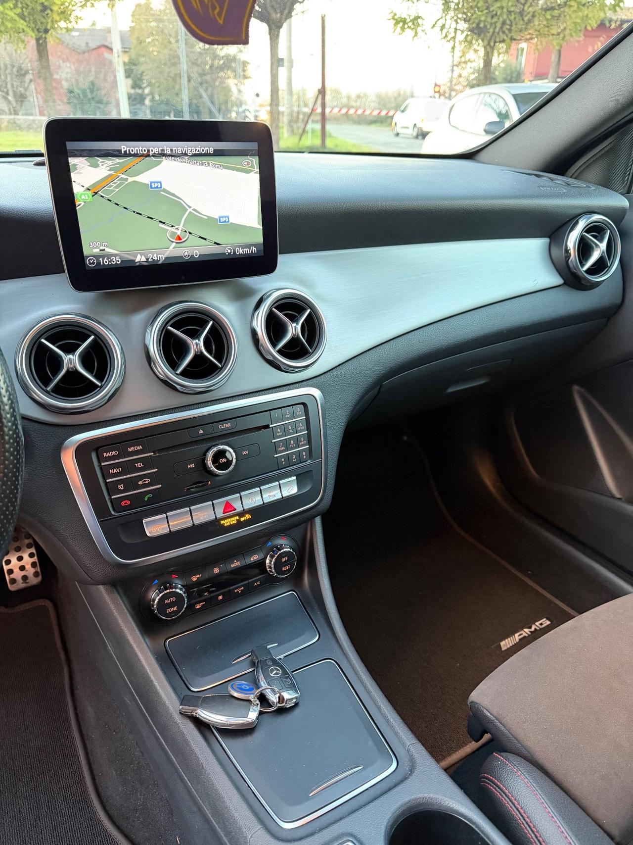 Mercedes-benz GLA 200 d Automatic 4Matic Premium