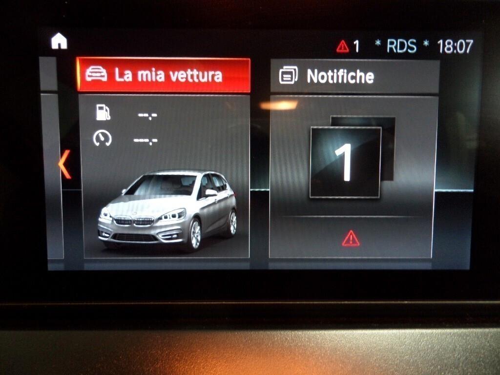 BMW 218d ACTIVE TOURER ADVANTAGE - Navi-Pelle/Tessuto-Cruise-Park