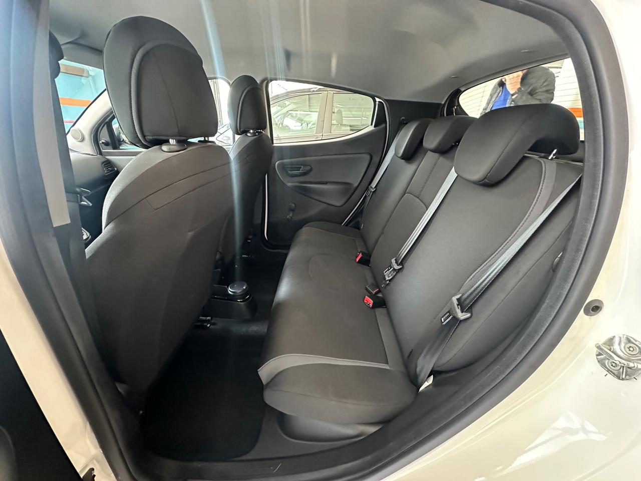 Lancia Ypsilon 1.2 69 CV 5 porte Silver - solo 45000km