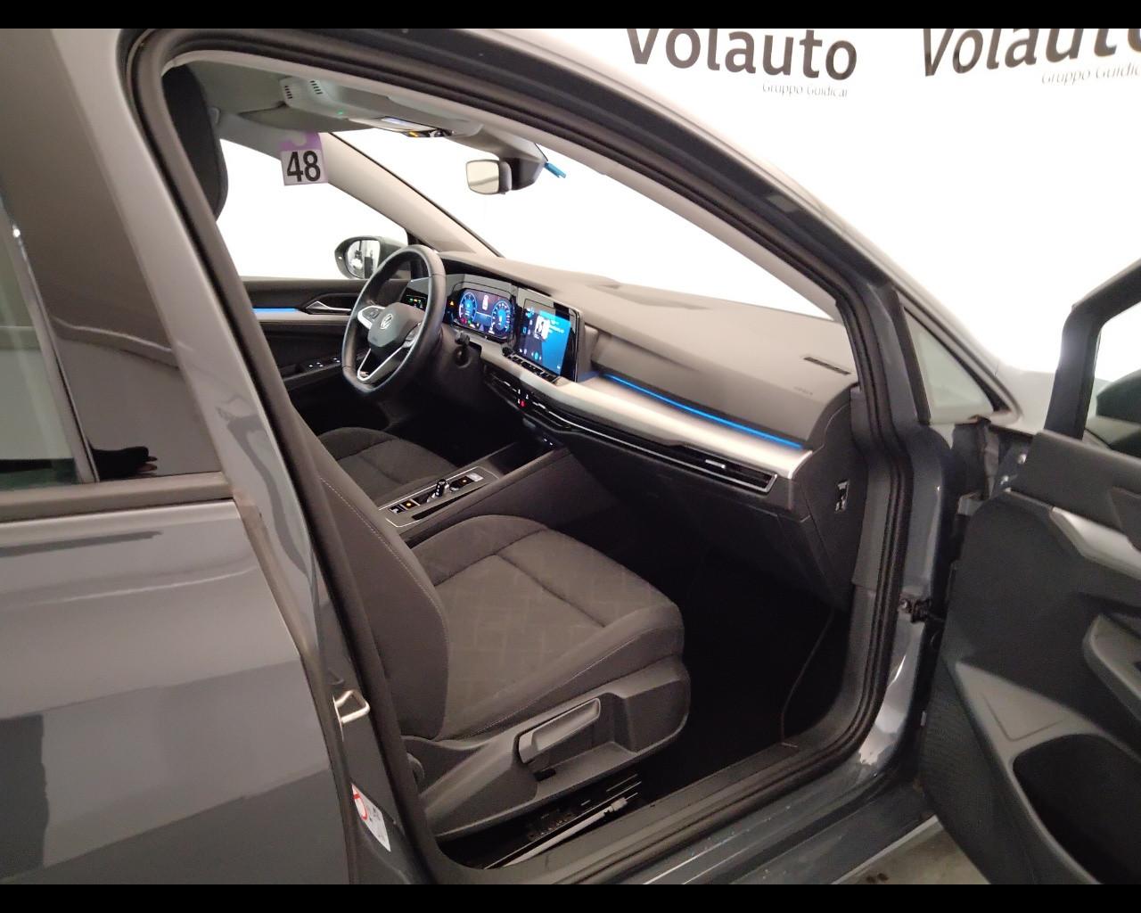 VOLKSWAGEN Golf VIII 2020 - Golf 2.0 tdi Life 115cv dsg