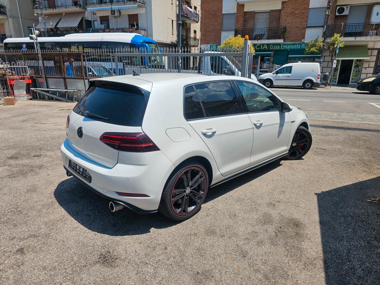 Volkswagen Golf GTI Performance 2.0 245cv/IPERSTRAFULL