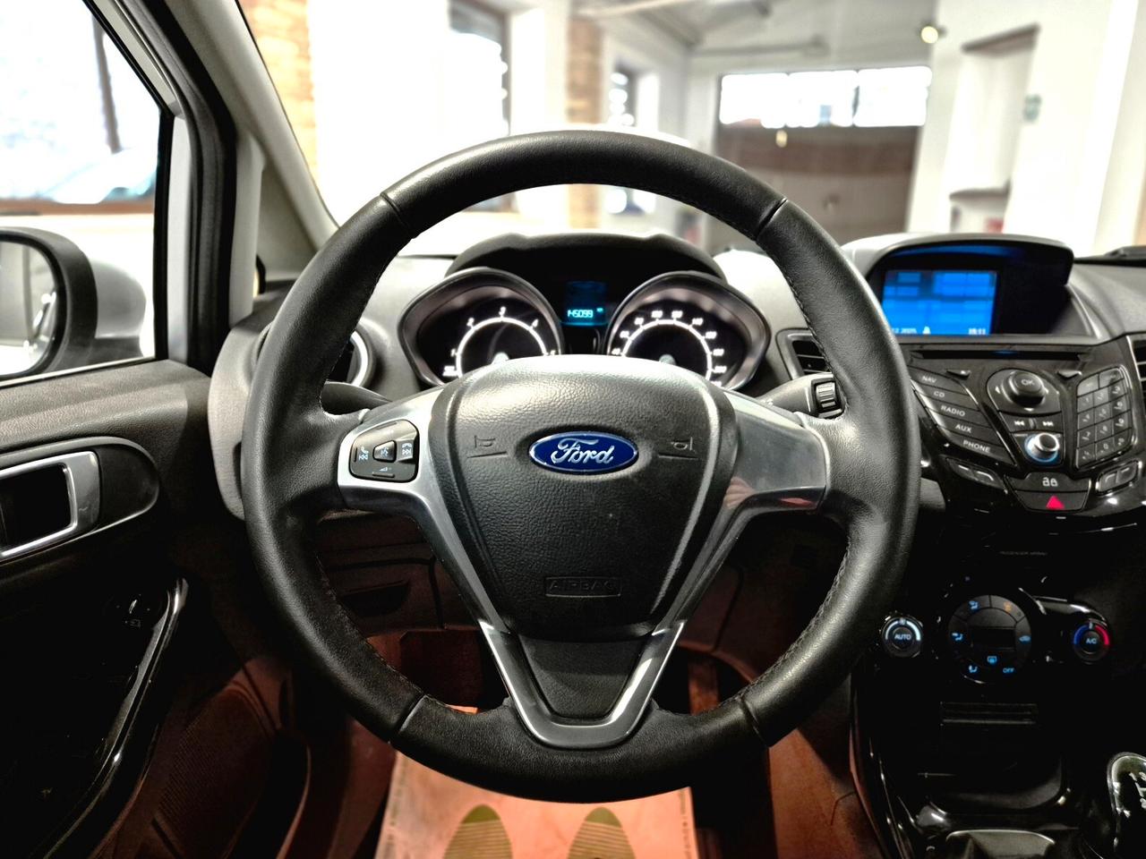 Ford Fiesta 1.5 TDCi 75CV 5 porte Titanium